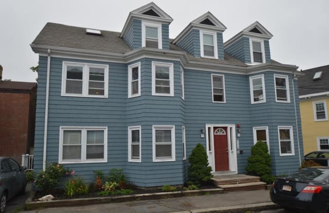19 Mall - 19 Mall Street, Salem, MA 01970