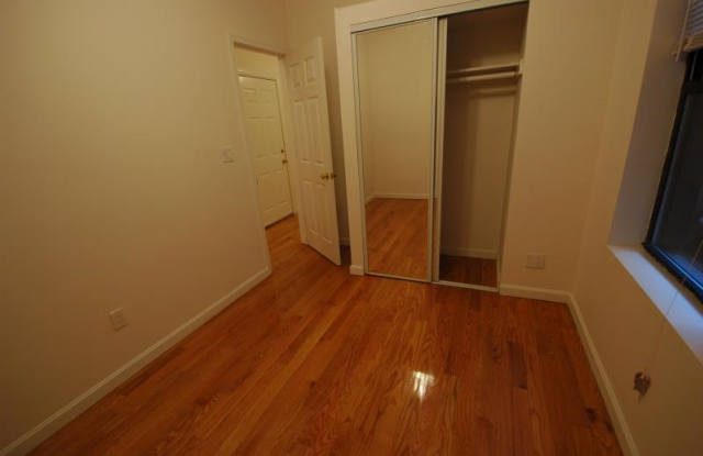 38 Westland Ave. Gallery 4