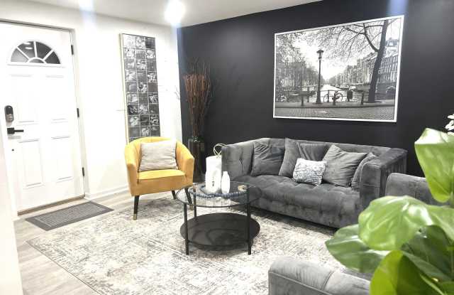 1413 SHEPHERD Street NW Gallery 4