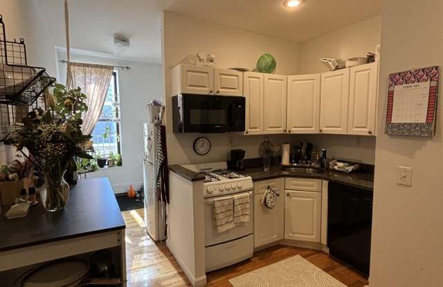 403 1ST ST - 403 1st Street, Hoboken, NJ 07030