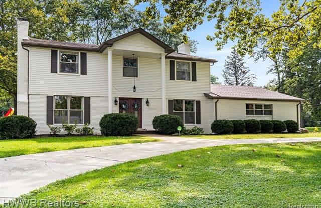 30760 VERNON Drive - 30760 Vernon Drive, Beverly Hills, MI 48025