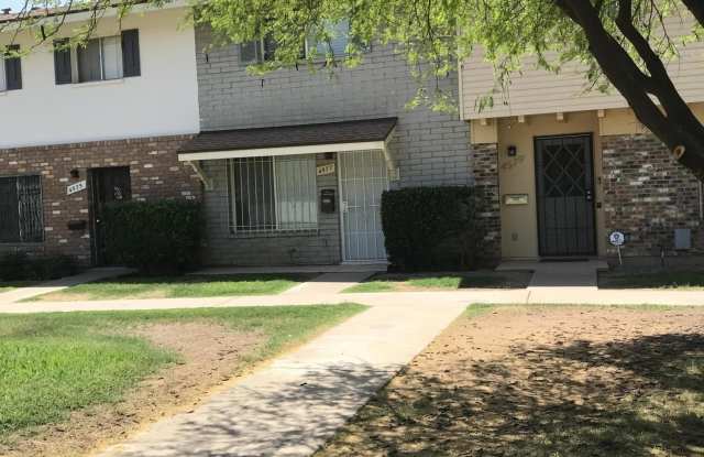 4577 N 17TH Avenue photos photos