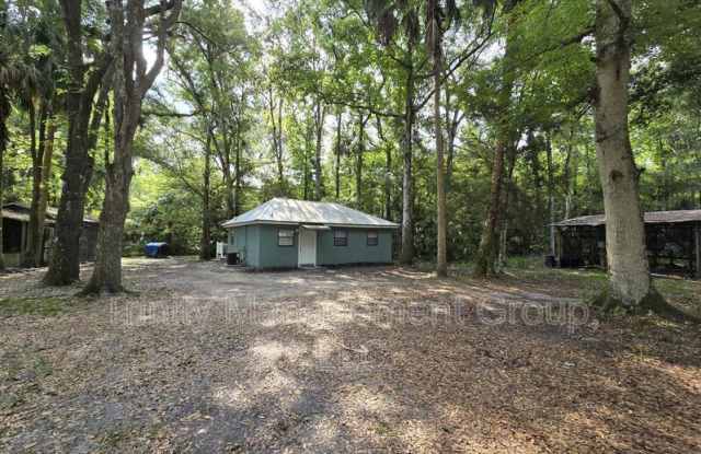 217 South Tuck Point - 217 South Tuck Point, Citrus County, FL 34450