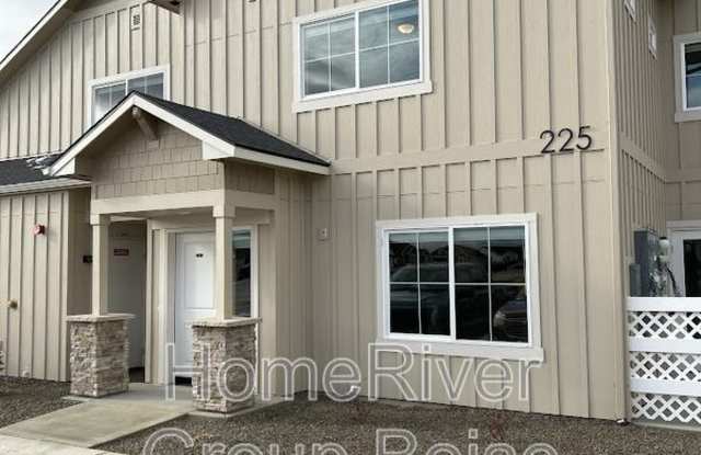 225 S Roaming Ln photos photos