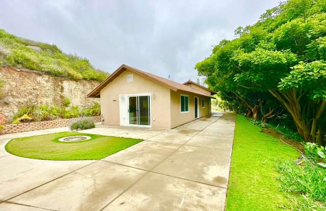 Beautiful, Single Story, Private Entry, Detached Guest Home Unit on Rural  Serene Country Property! photos photos