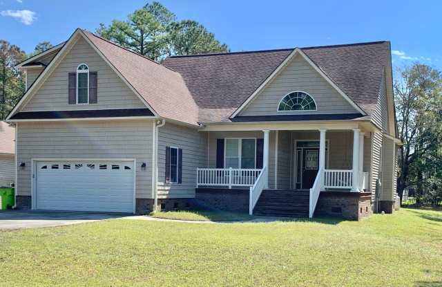 Great Home in Gated Community with Bonus Room! - 710 Helm Drive, Fairfield Harbour, NC 28560