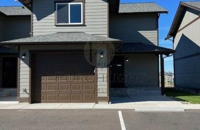 612 Mead Avenue-Unit A Gallery 1