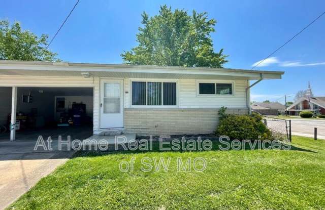 114 E Anderson - 114 East Anderson Street, Republic, MO 65738