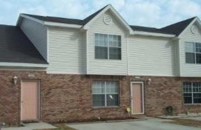 1831 Pointed Leaf Lane photos photos