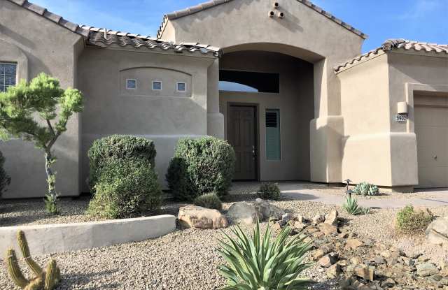 5902 E WHITE PINE Drive Gallery 2