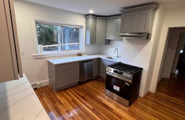40 School Ln. Gallery 1