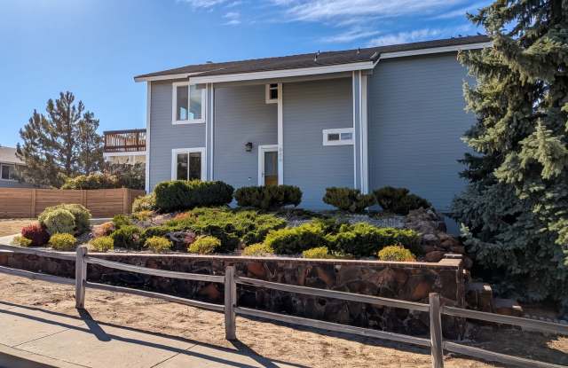 University Ridge Home with Panoramic Mountain Views, Dual Primary Suites & Flexible Living Space Gallery 4