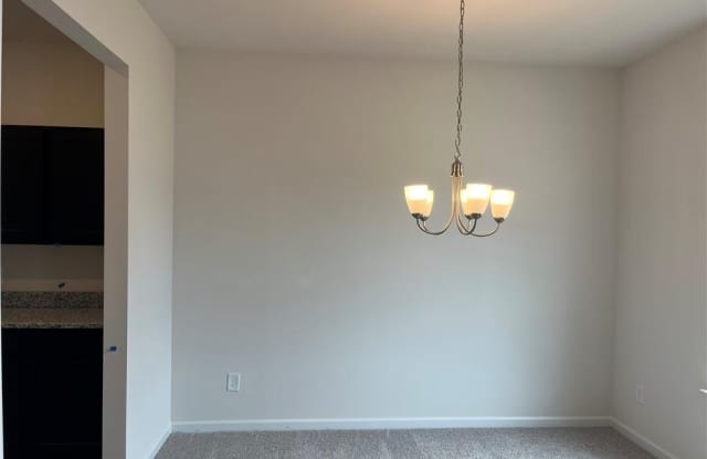 170 Marion Drive Gallery 3