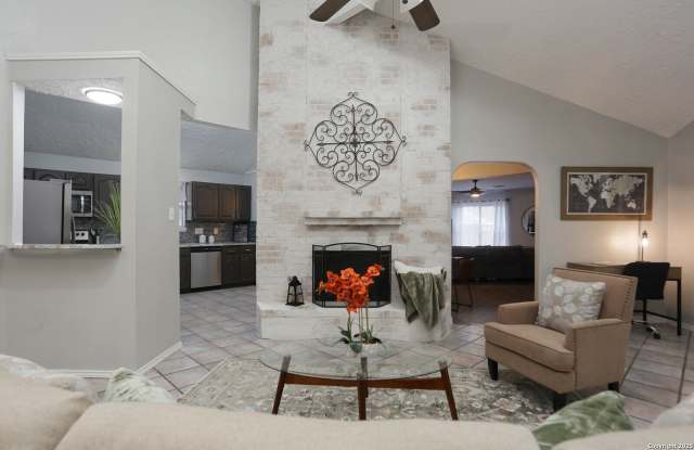 9011 Welles Way Gallery 2