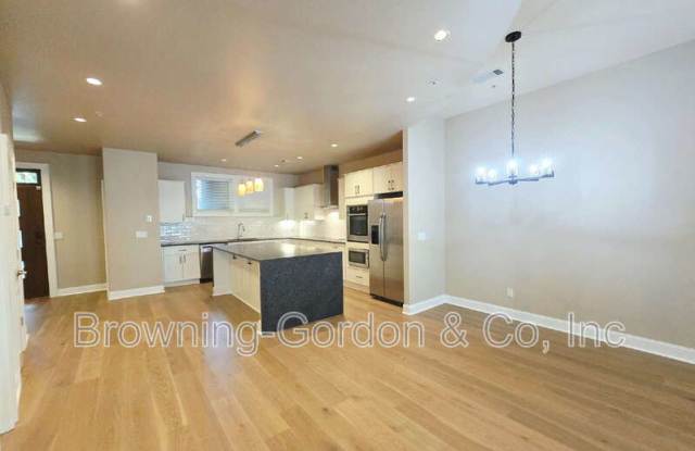 2905 Parthenon Ave. Gallery 4