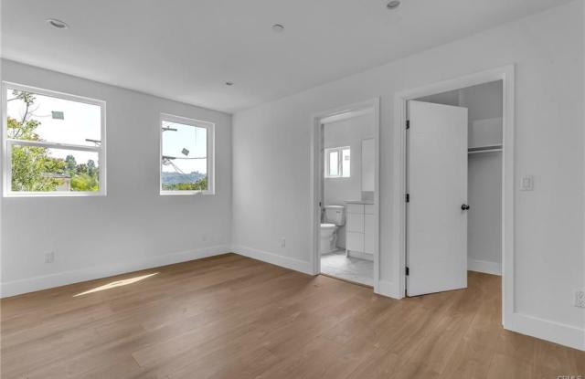 4455 Colfax Avenue - 4455 Colfax Avenue, Los Angeles, CA 91602