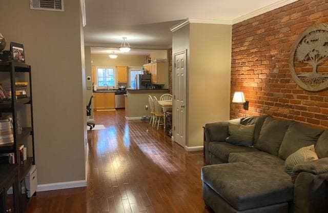 3675 Peachtree Road NE - 3675 Peachtree Road, Atlanta, GA 30319