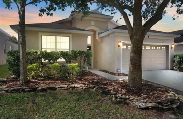 440 Kings Path Drive - 440 Kings Path Drive, Seffner, FL 33584