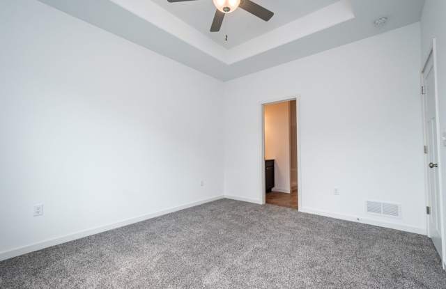 4 bed 3 bath East side Iowa city! photos photos