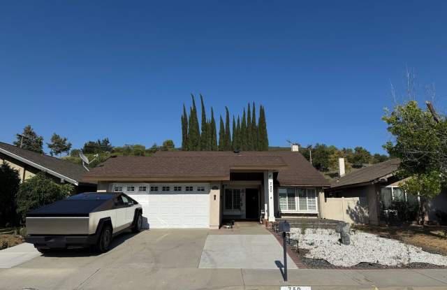 4 Bedroom home for leasing in Diamond Bar Gallery 1