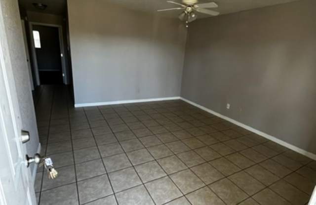 La Place 5th St photos photos La Place 5th St photos photos