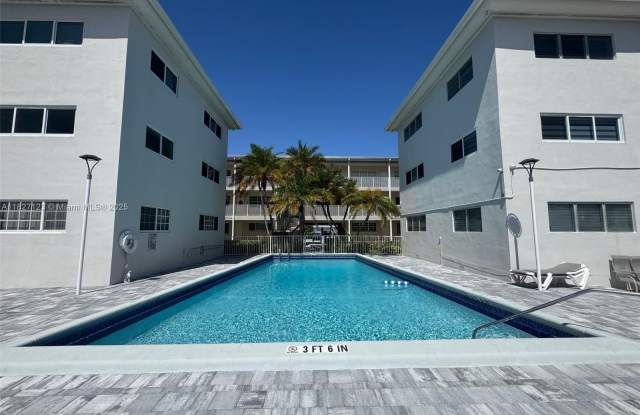 462 Golden Isles Dr photos photos