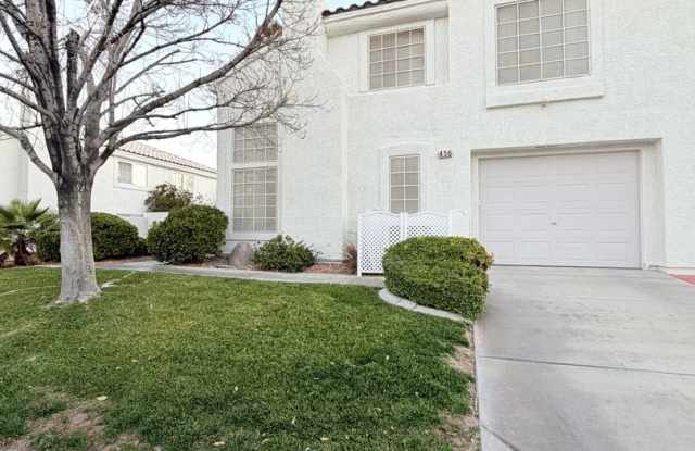 CHARMING 3 BEDROOM, 2.5 BATH TOWNHOME photos photos