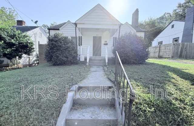 512 N Maple Street photos photos
