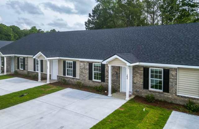 AVAILABLE MAY 23RD!!! ACT FAST - ADMIN FEES WAIVED WITH A SIGNED LEASE AND PAID DEPOSIT BY 5/15! New Construction in Rincon! - 4000 Bender Drive, Rincon, GA 31326