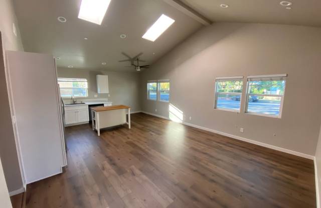 5708 Colfax Ave. photos photos