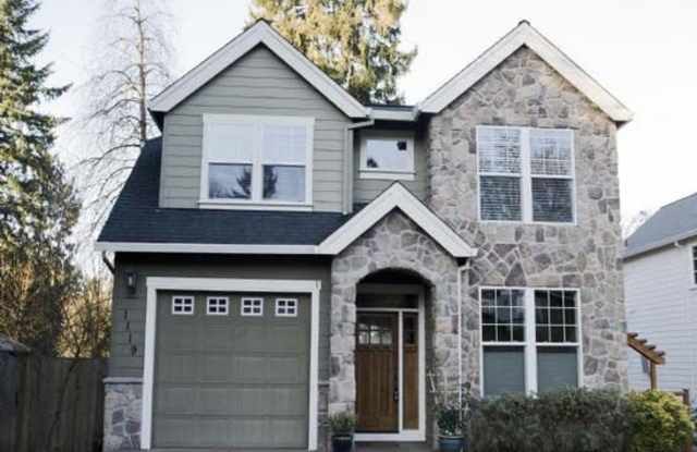 Dreamy Craftsman Home in Desirable Hallinan Heights! photos photos
