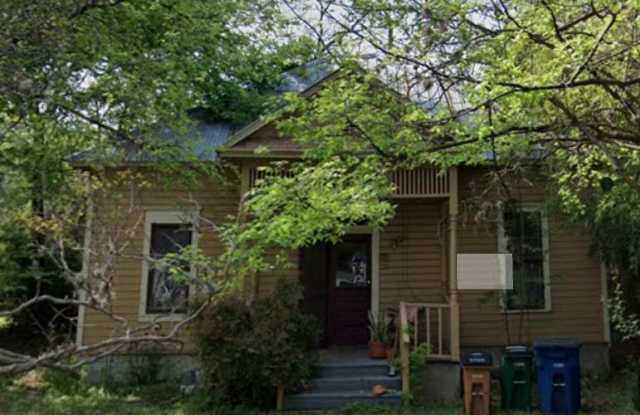 3104 King St - 3104 King Street, Austin, TX 78705