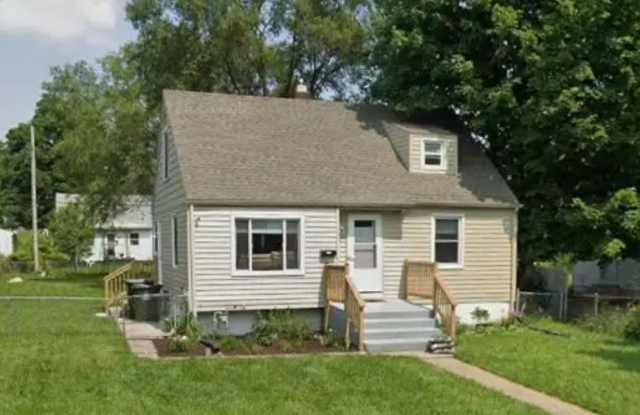 1031 Good Pl Gallery 1