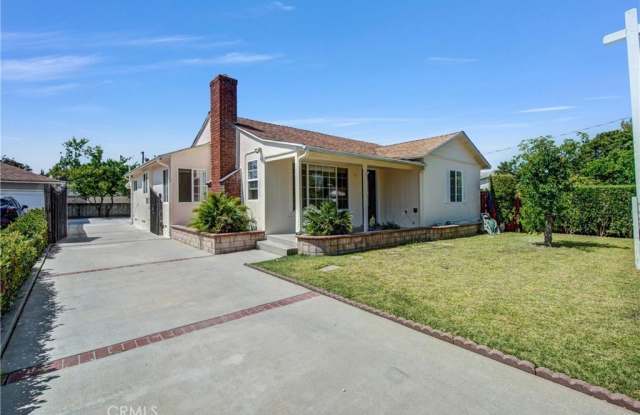 712 W Longden photos photos