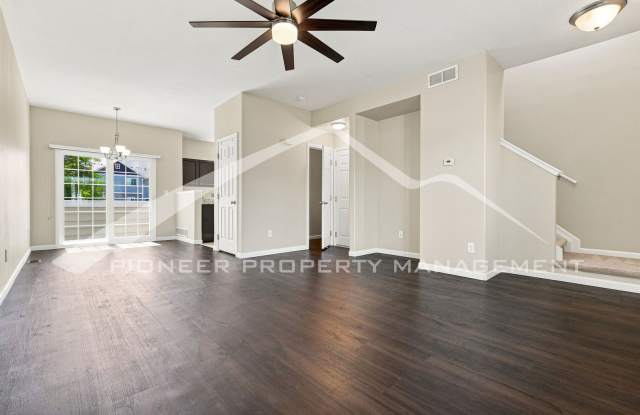 Gorgeous Townhouse with Central AC and 2-Car Garage Gallery 4