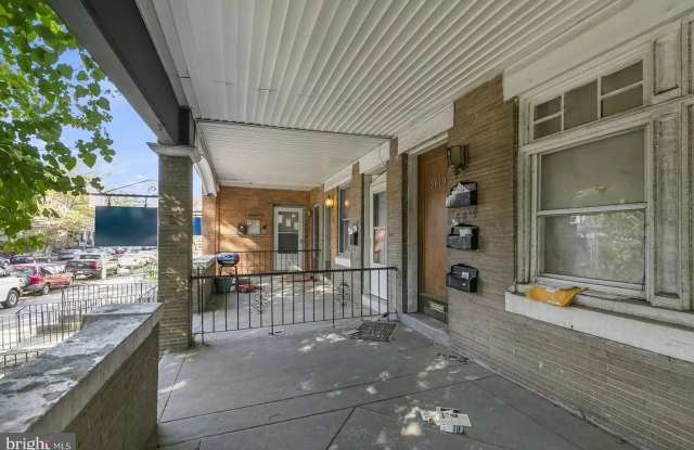 5019 Walnut Street photos photos