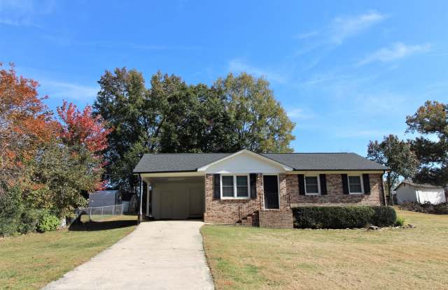(Coming Soon) Cute 3 bedroom Brick Ranch in Unionville! photos photos