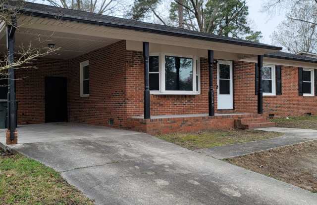 3 bedroom Ranch Home. Gallery 3