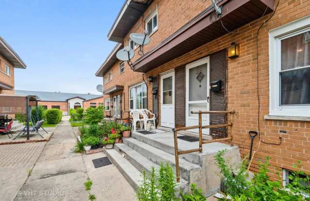 5847 Lincoln Ave photos photos