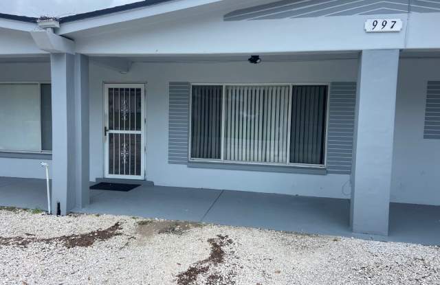 997    Sunrise Dr photos photos