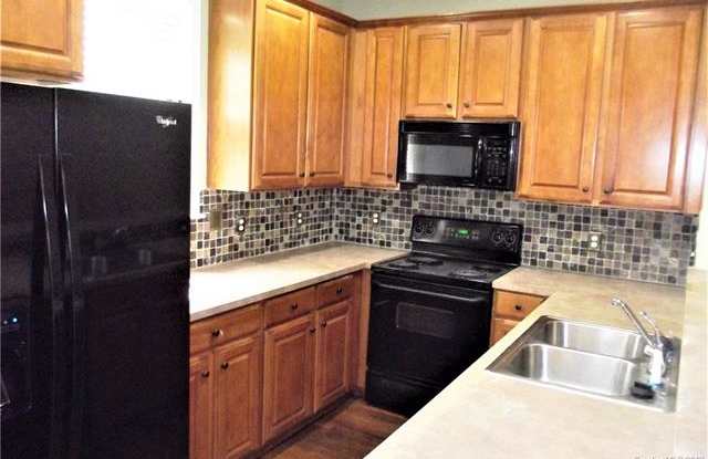 10338 Mcgoogan Lane Gallery 3