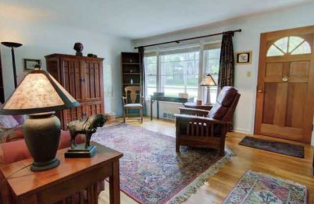 3611 Monticello Boulevard photos photos
