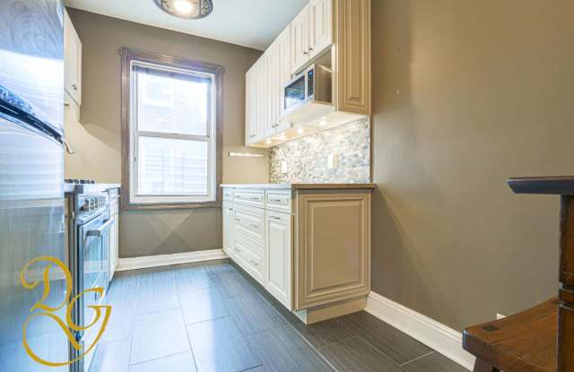 570 Ocean Parkway, #1E Gallery 2