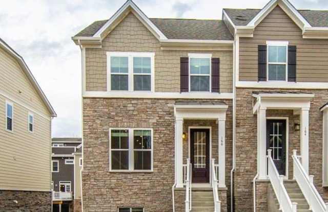 166 Seneca Pl photos photos