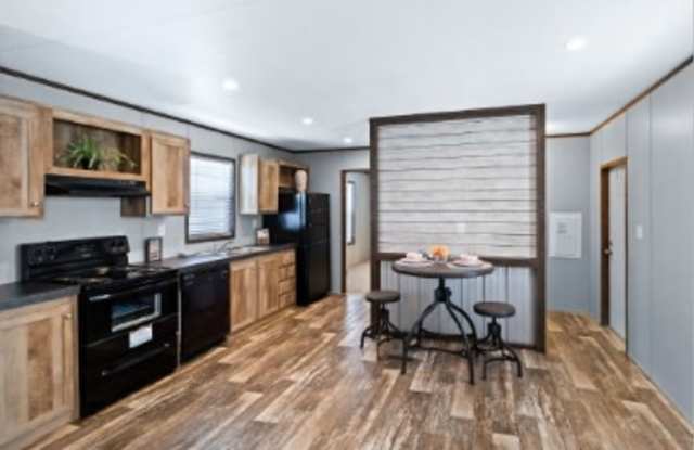1205 West Circle Drive photos photos