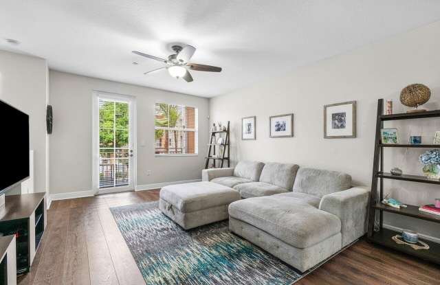 410 SW 13th Avenue photos photos