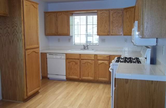 NW Cul-de-sac home offering plenty of amenities.  Coming available soon! Gallery 1