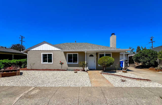 Newly Renovated Four Bedroom Napa Home with Spacious Yard  Patio photos photos