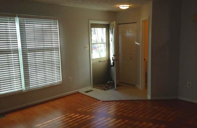 12545 CORAL GROVE PLACE Gallery 3