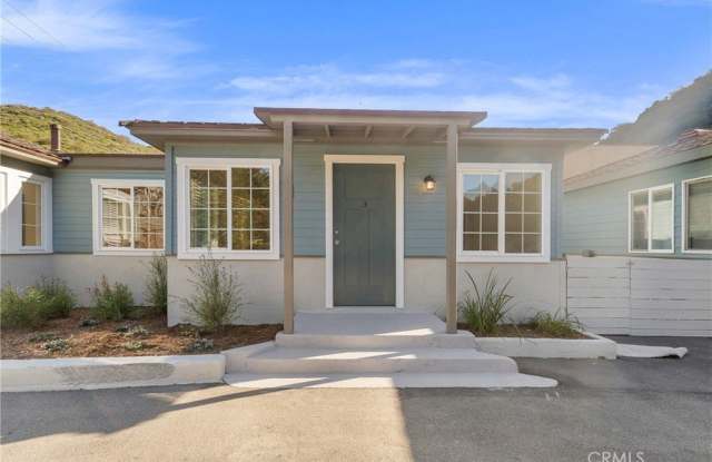 2525 Laguna Canyon photos photos